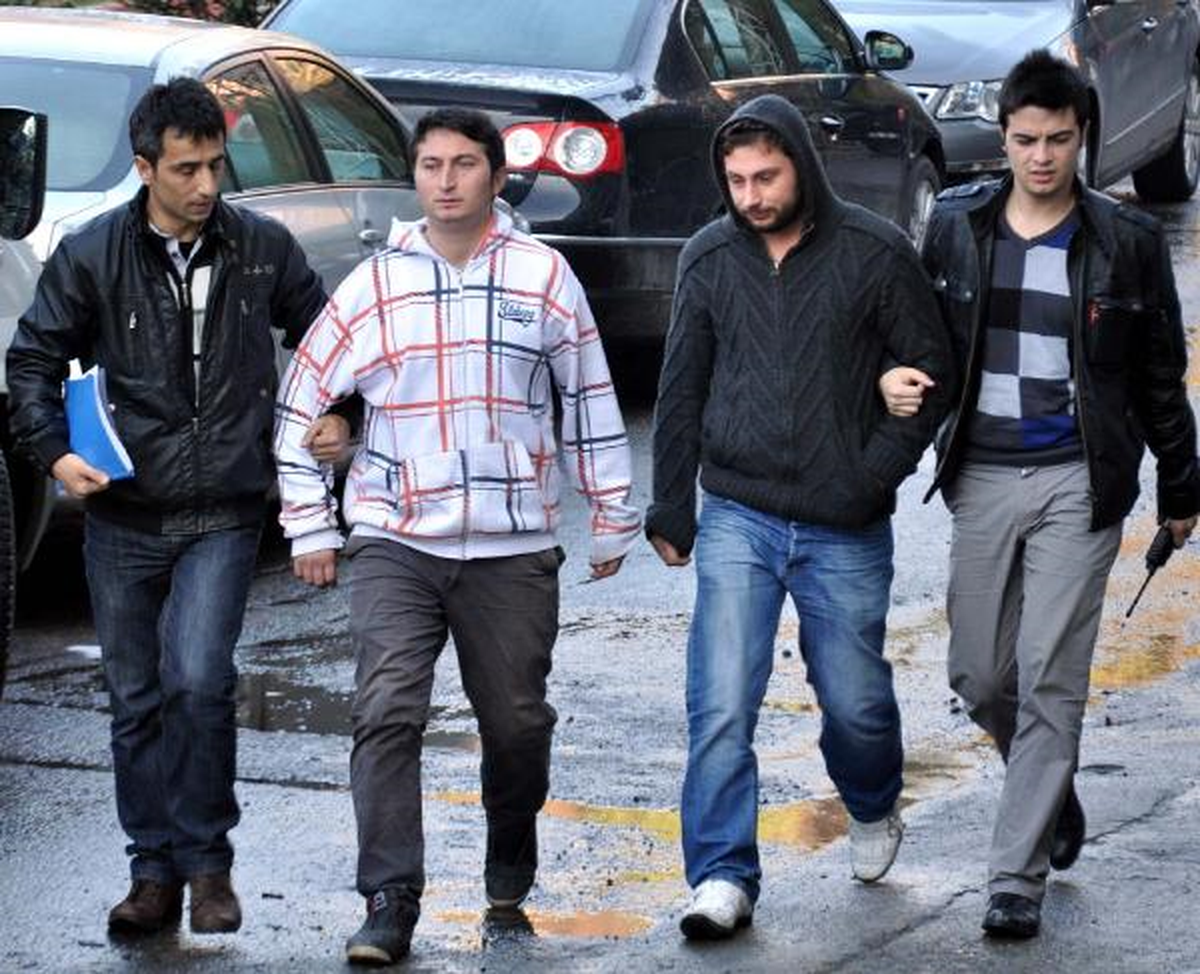 Satıp Parasını Alamadığı Otomobilini Çalmaya Kalktı