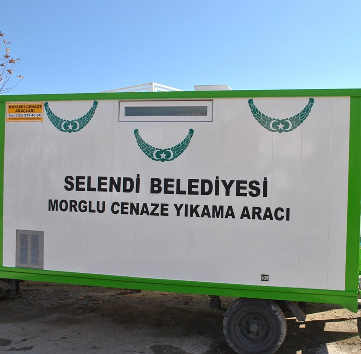 Selendi Belediyesi Morglu Cenaze Yıkama Aracı Aldı