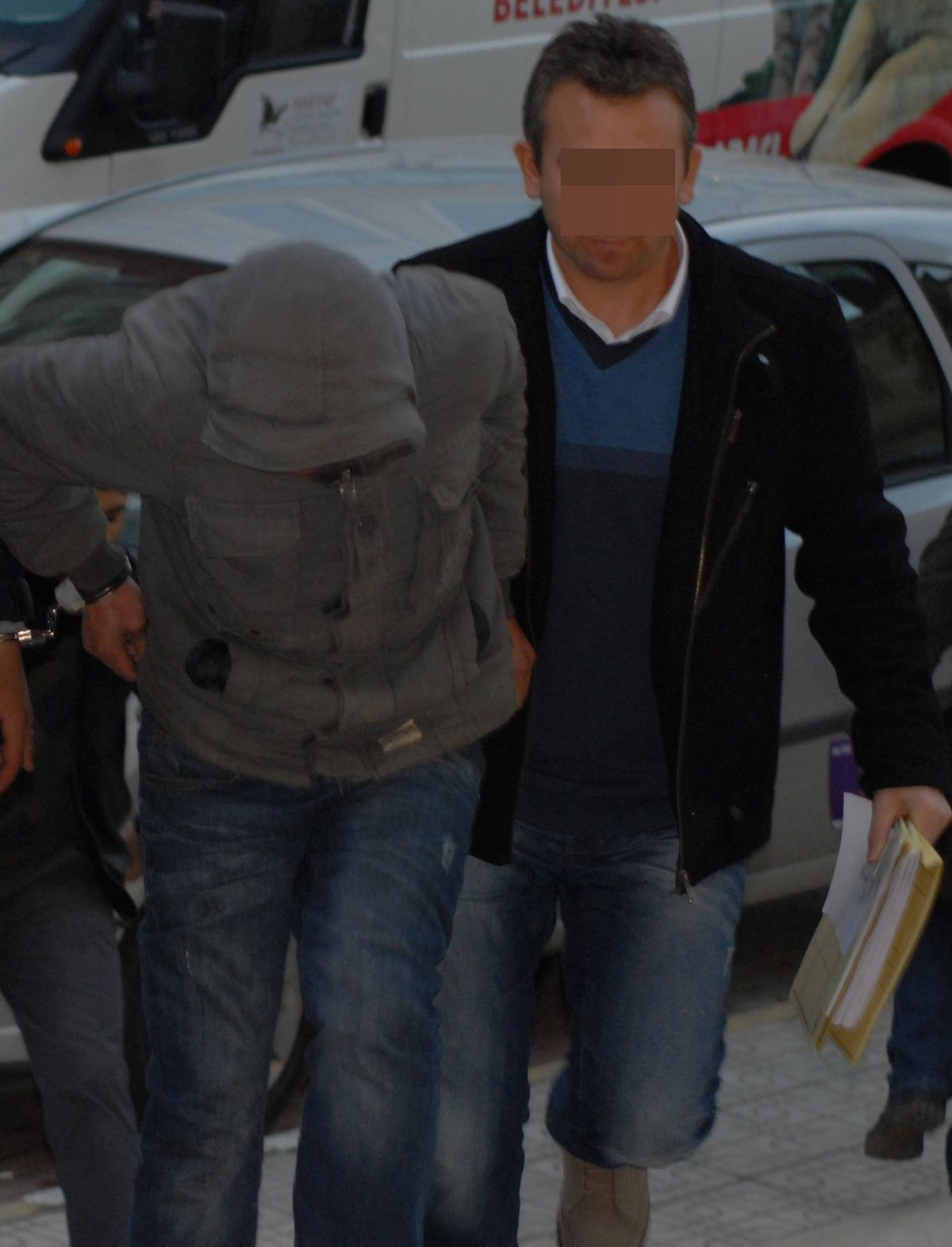 Uyuşturucuyla Yakalanan Genç Adliyeye Sevk Edildi