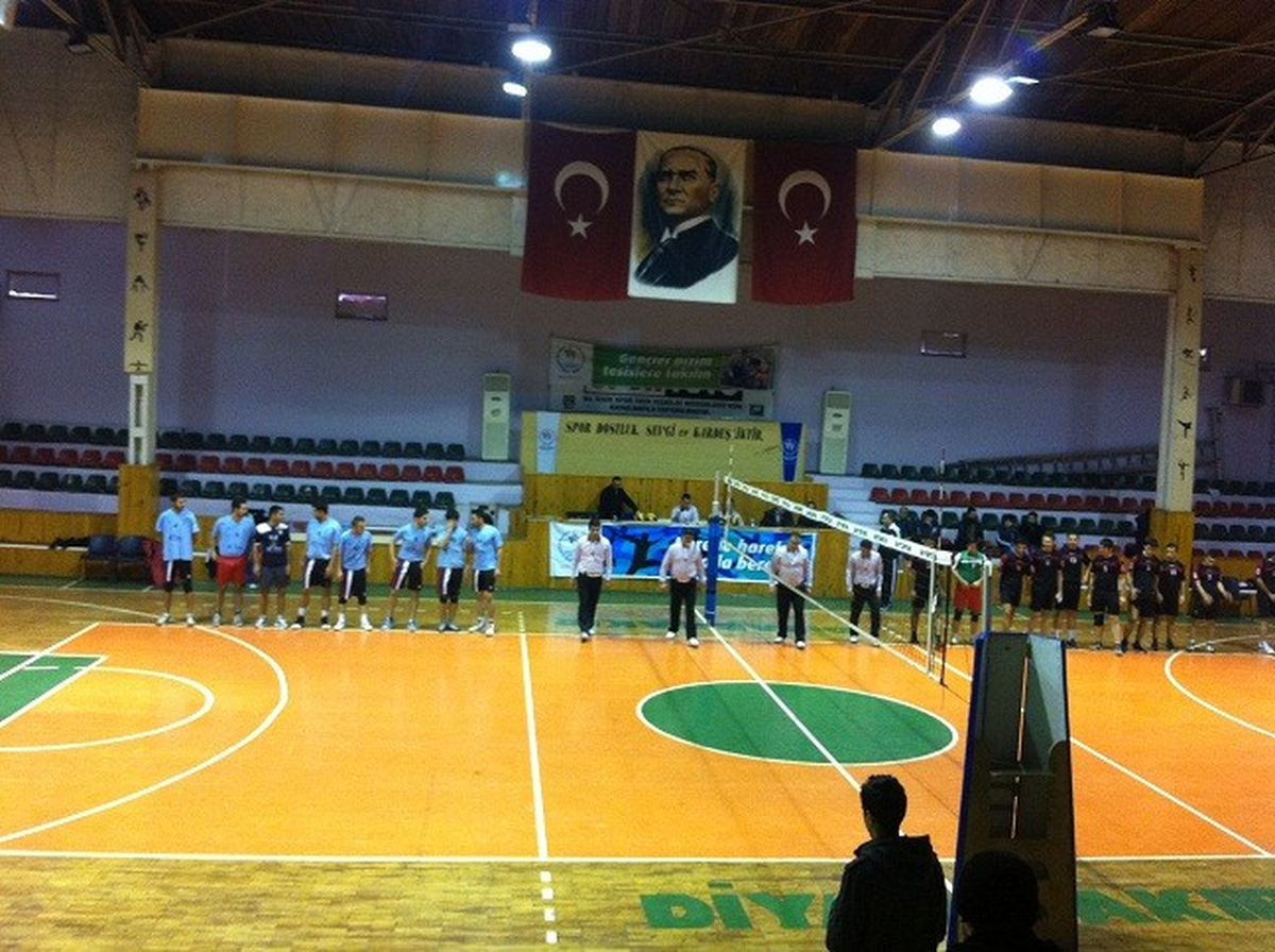 Bağlar Gençlikspor, Silvan Gençlikspor\'u Yendi