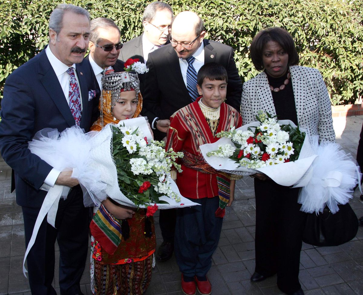 Bakan Çağlayan ile BM Dünya Gıda Programı İcra Direktörü Cousın Kilis\'te