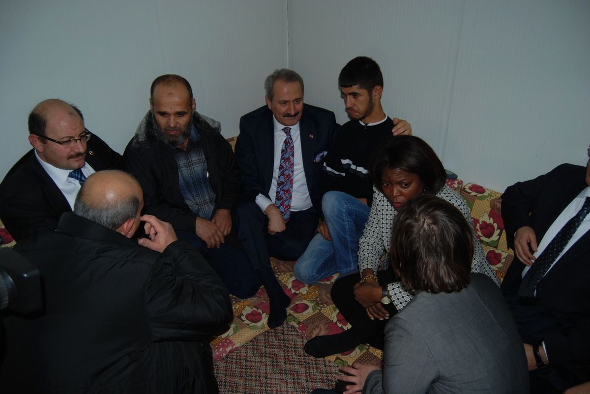 Bakan Çağlayan Konteyner Kentte