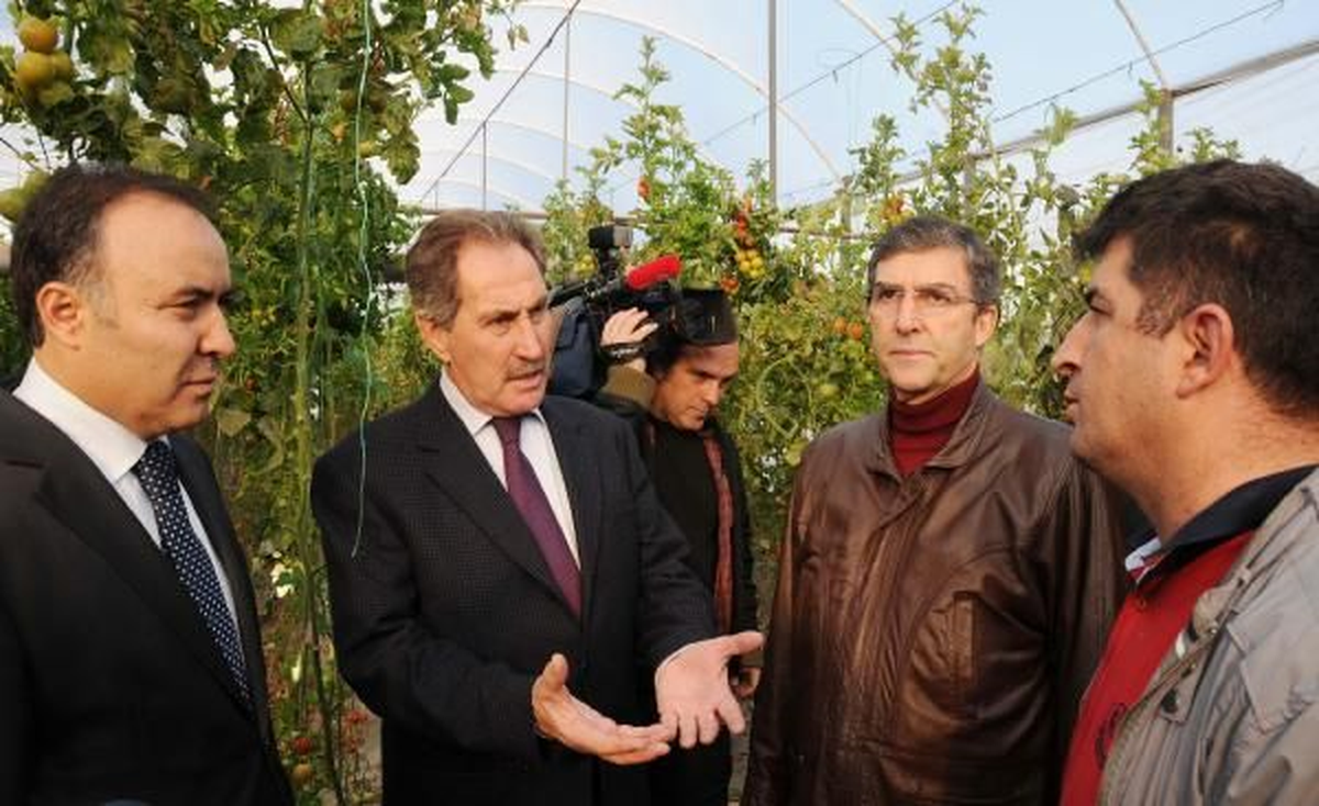 Bakan Günay Selden Zarar Gören Seraları İnceledi