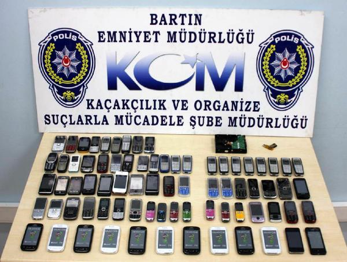 Bartın\'da Kaçak Cep Telefonu Operasyonu