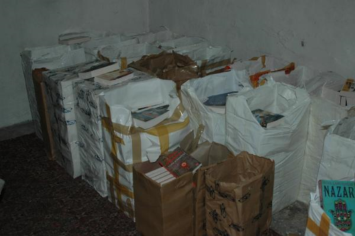 Başkent Polisinden Korsan Kitap ve Cd Operasyonu