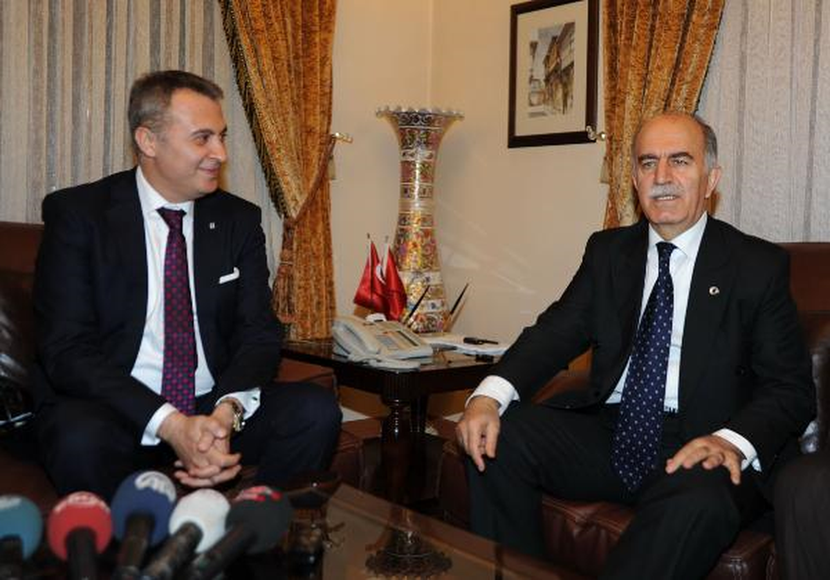 Beşiktaş Başkanı Orman Bursa Valisini Ziyaret Etti