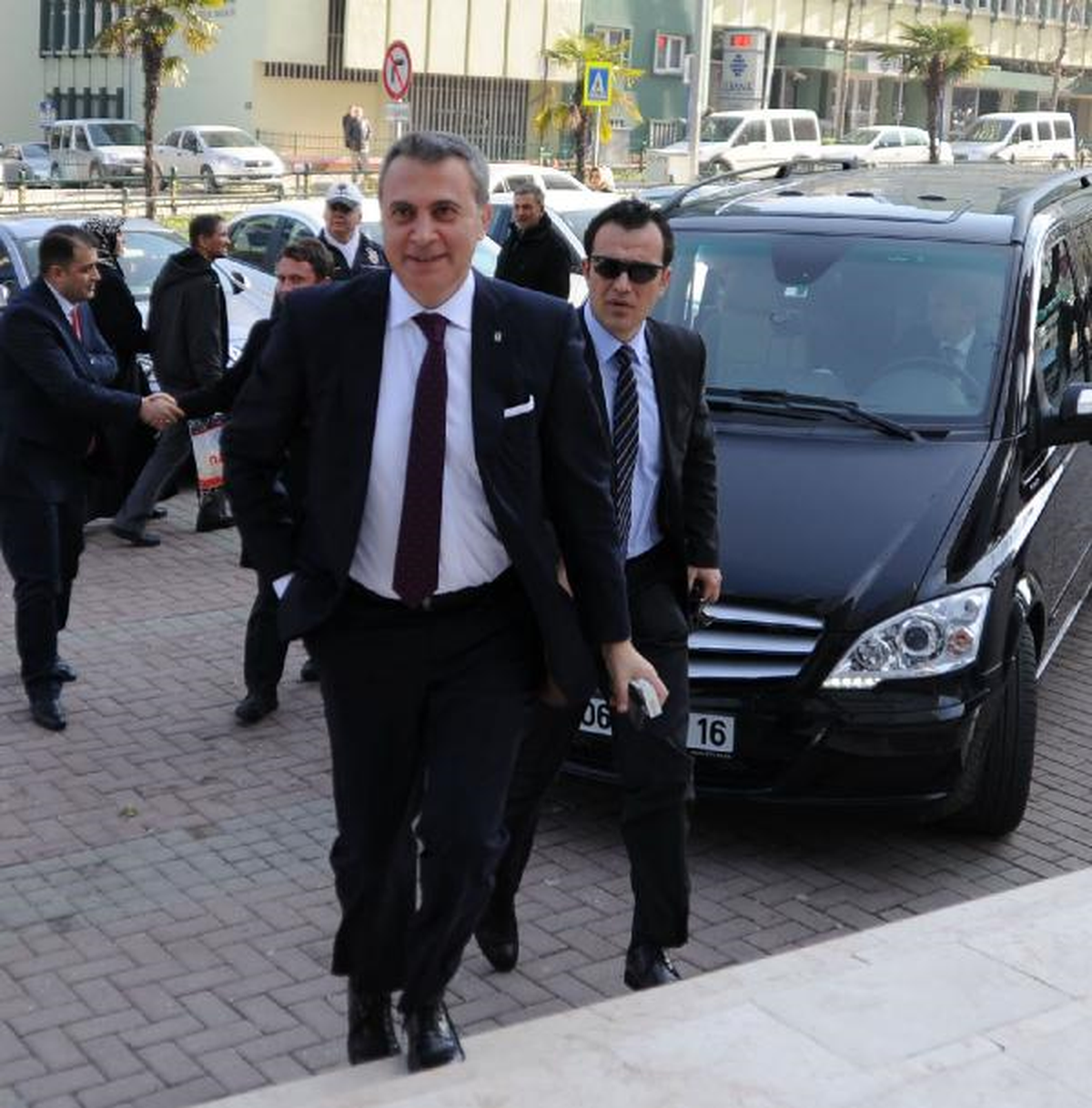 "Çirkinlikler Ortadan Kalksın"