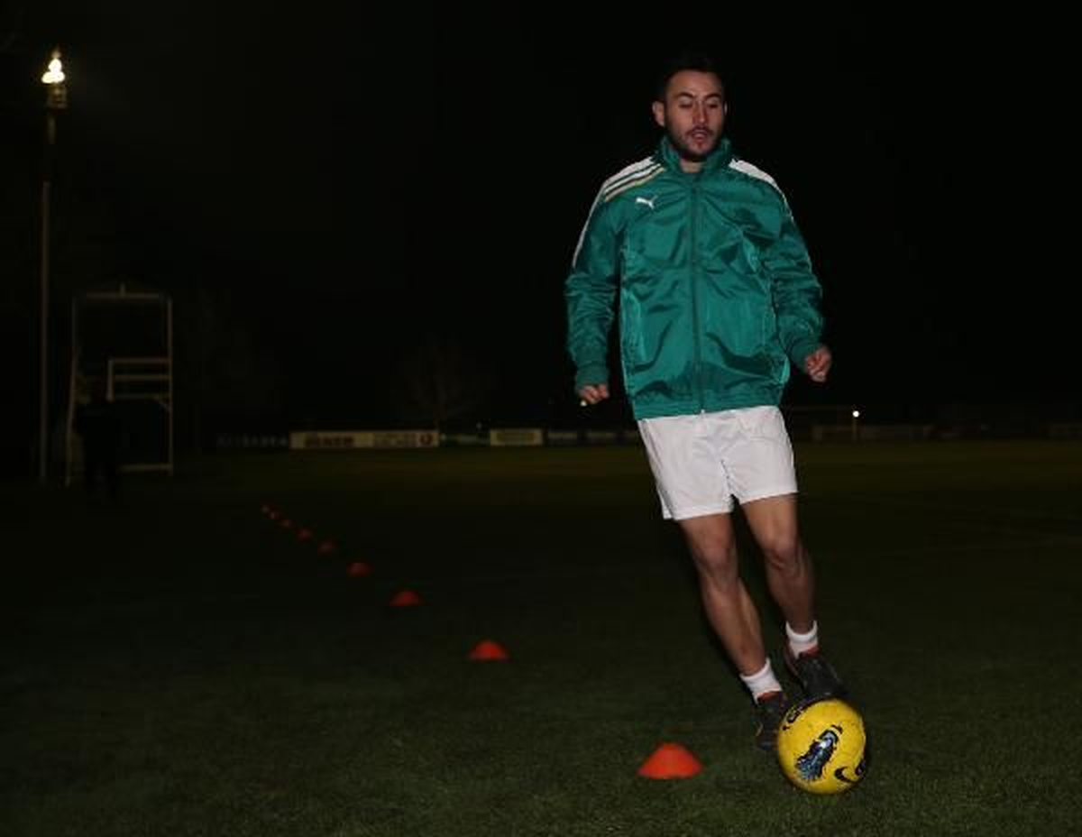 Bursasporlu Futbolcu Ozan İpek, Yeşil-beyazlı Kulüple Sözleşmesinin Feshi ile İlgili Avukatına...