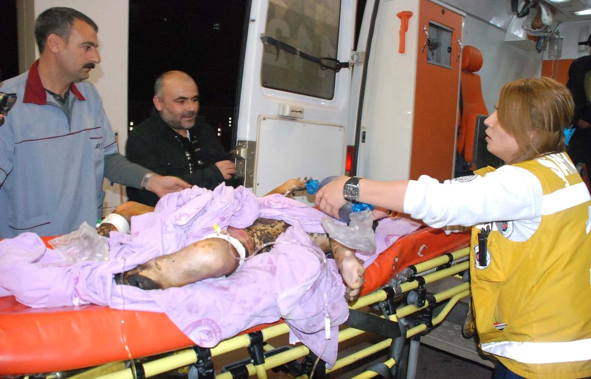 Çadırkentte Yangın; 3 Ölü (1)