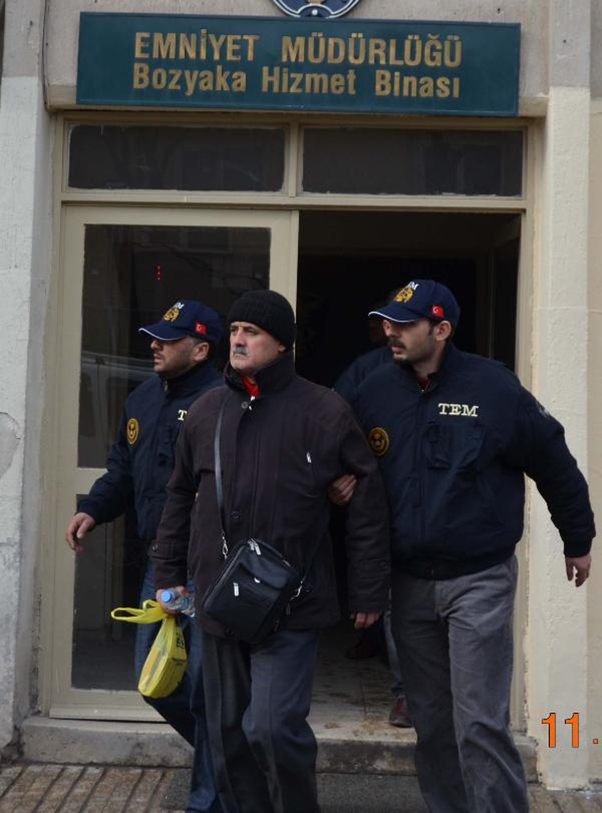 Eski Polis, PKK Kuryesi Çıktı