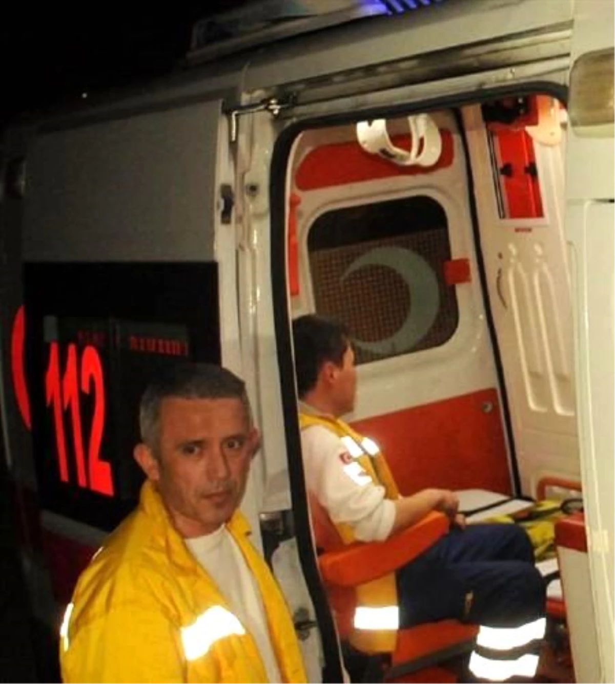 Hasta Taşıyan Ambulans Kamyonetle Çarpıştı
