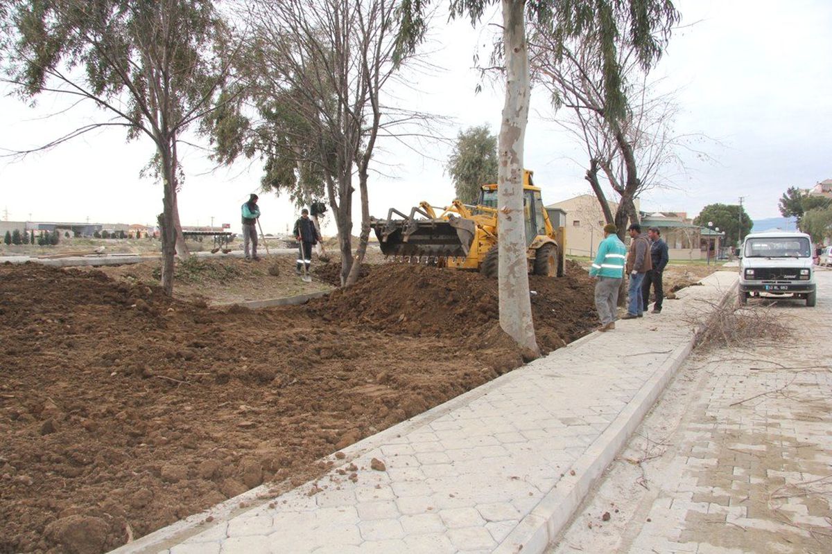 Hıdrellez Parkı Yeşillendiriliyor