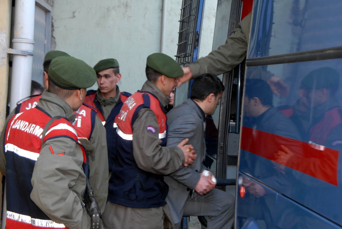 Kars\'taki Kız Kaçırma Davasında Ceza Yağdı
