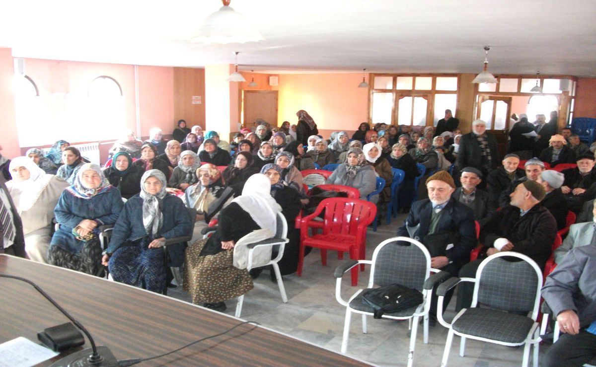 Kula Müftülüğü, Umre Yolcularını Bilgilendirdi