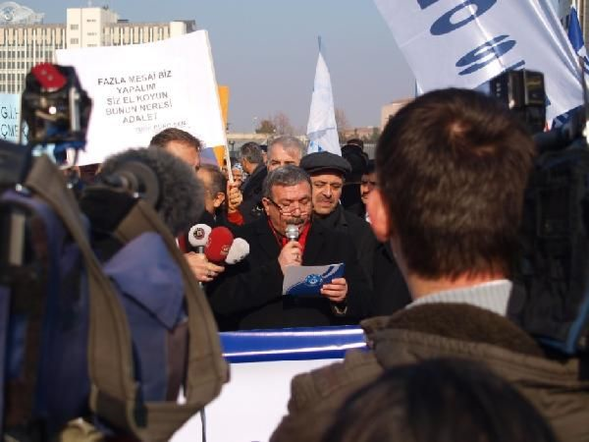 Memurlar Maaş Bordrosu Yaktı