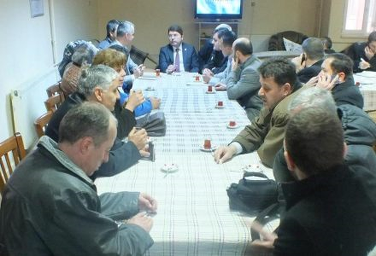 Milletvekili Tunç\'tan Okul Ziyareti