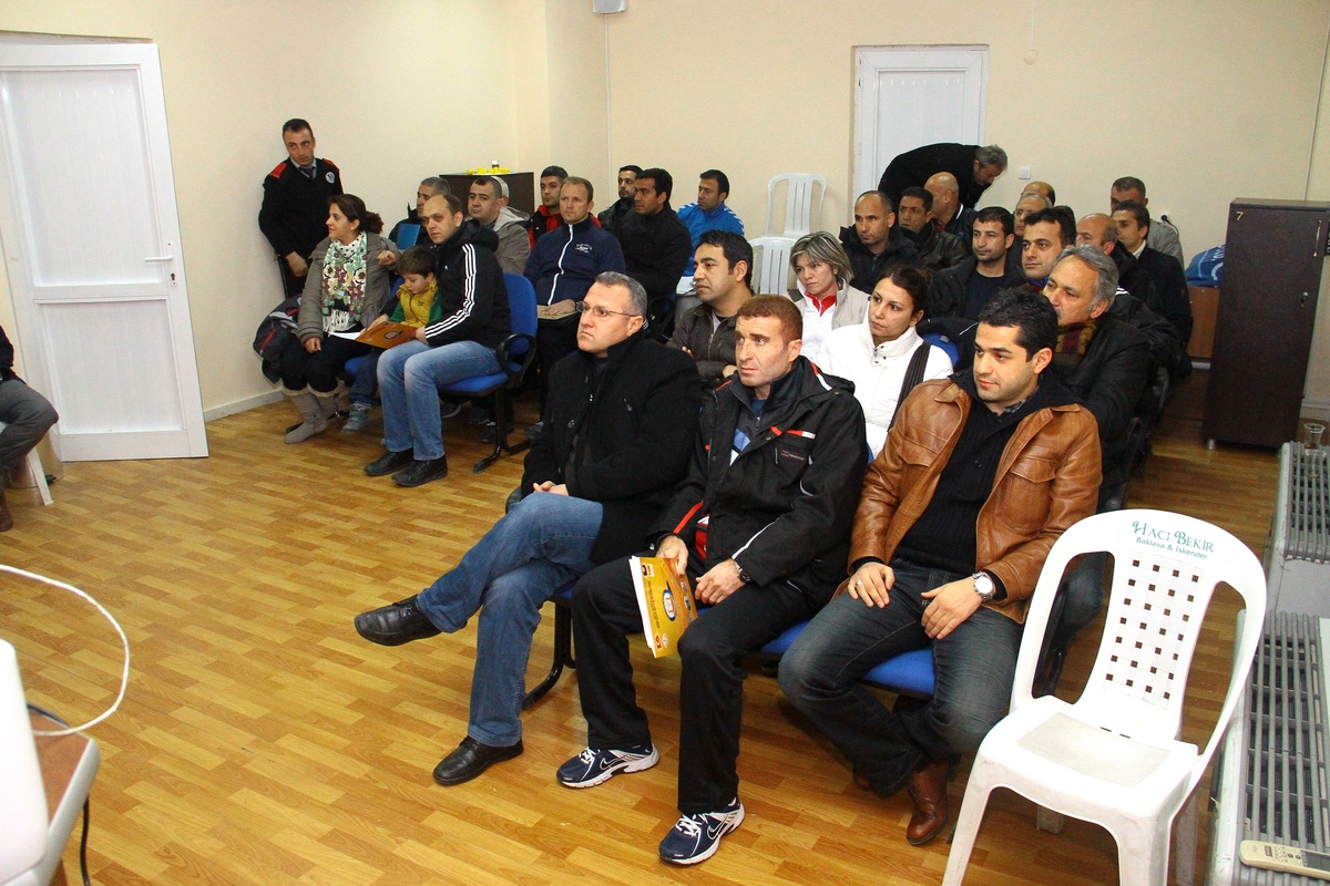 Okullar Arası Futbol Turnuvasında Kuralar Çekildi