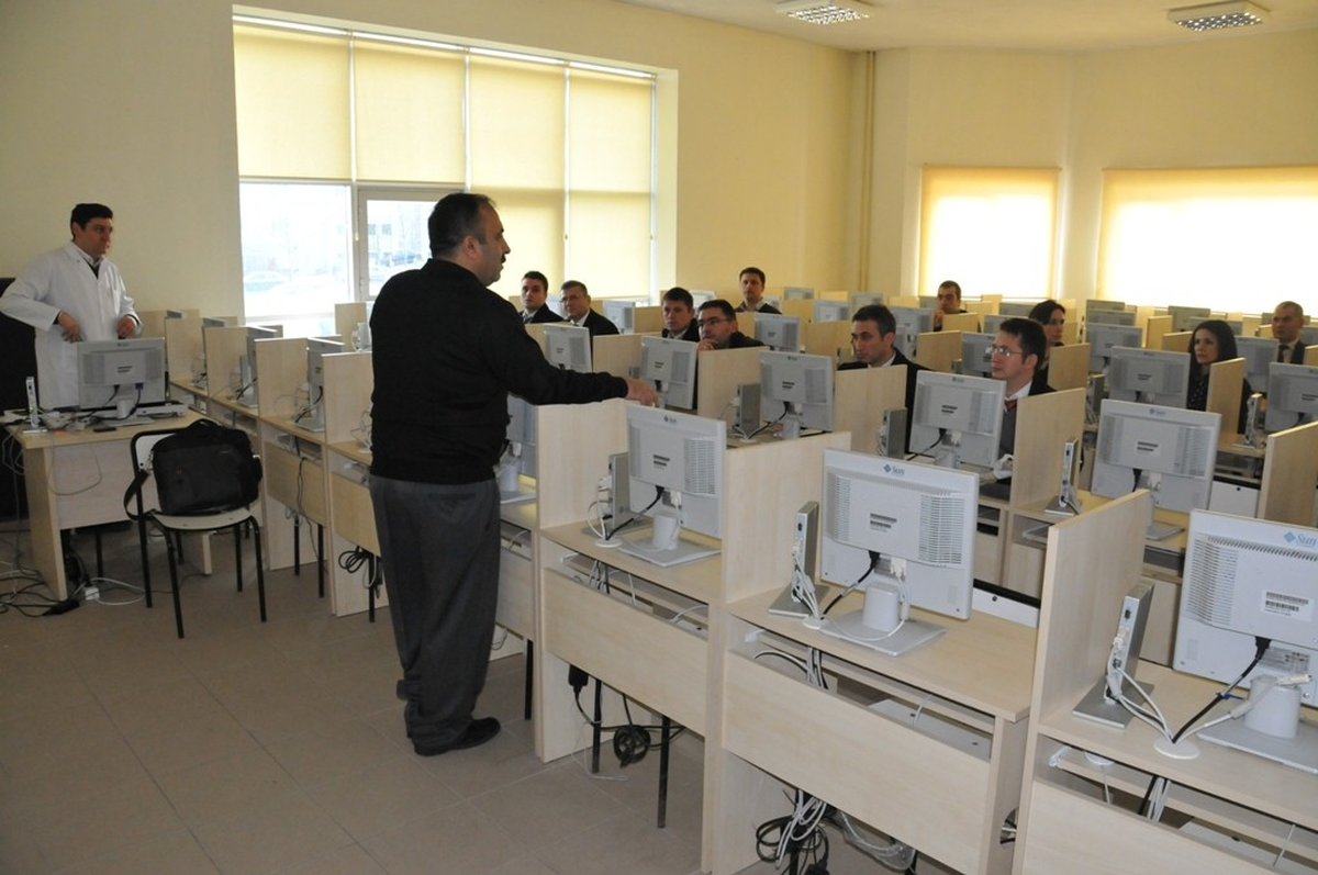 Omüsem\'den Hizmet İçi Bilgisayar Eğitimi