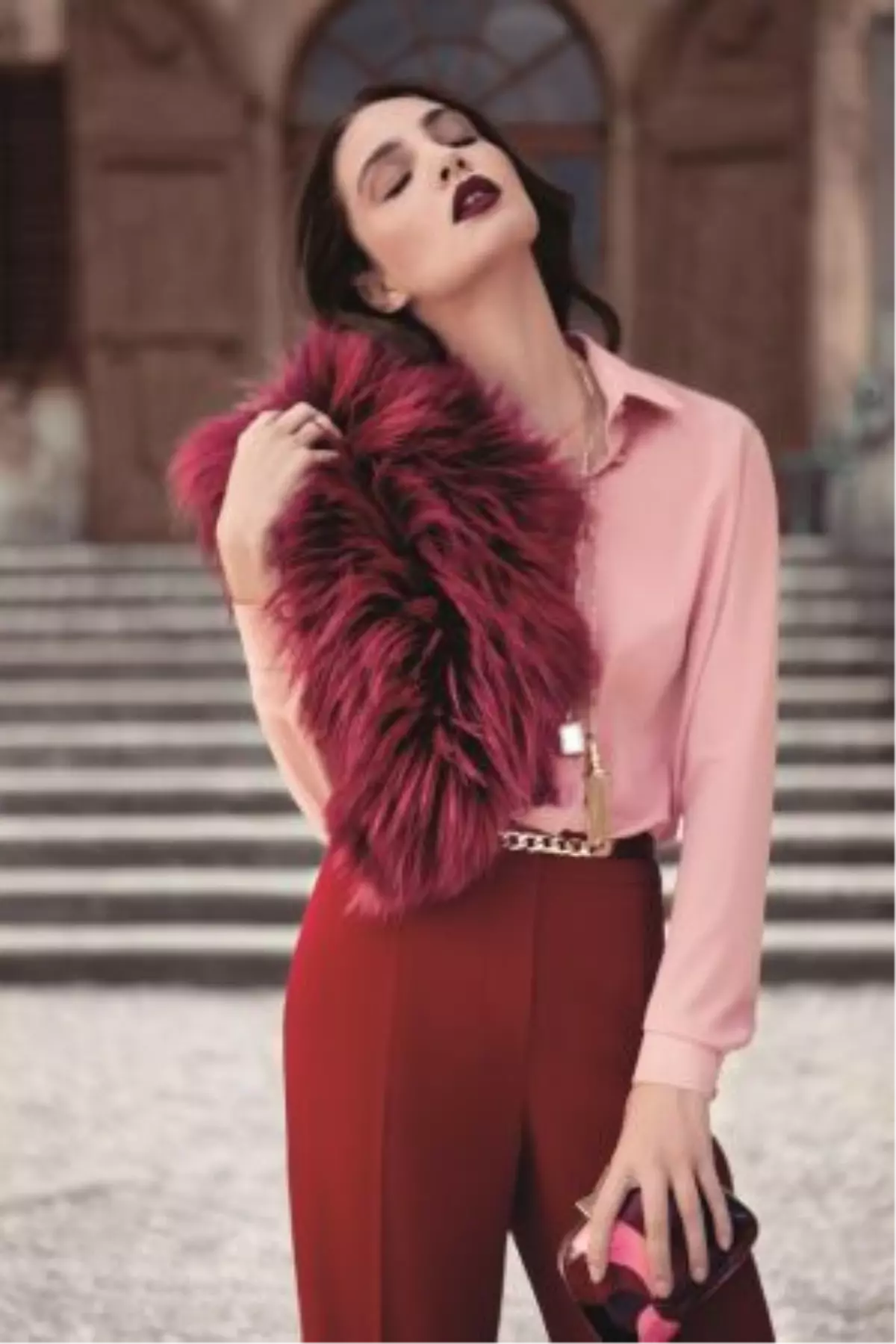 Roman\'da %50\'ye Varan İndirim Başladı