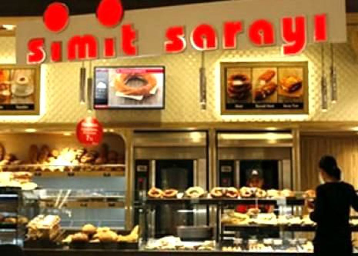 Simit Sarayı Kahveci Oldu