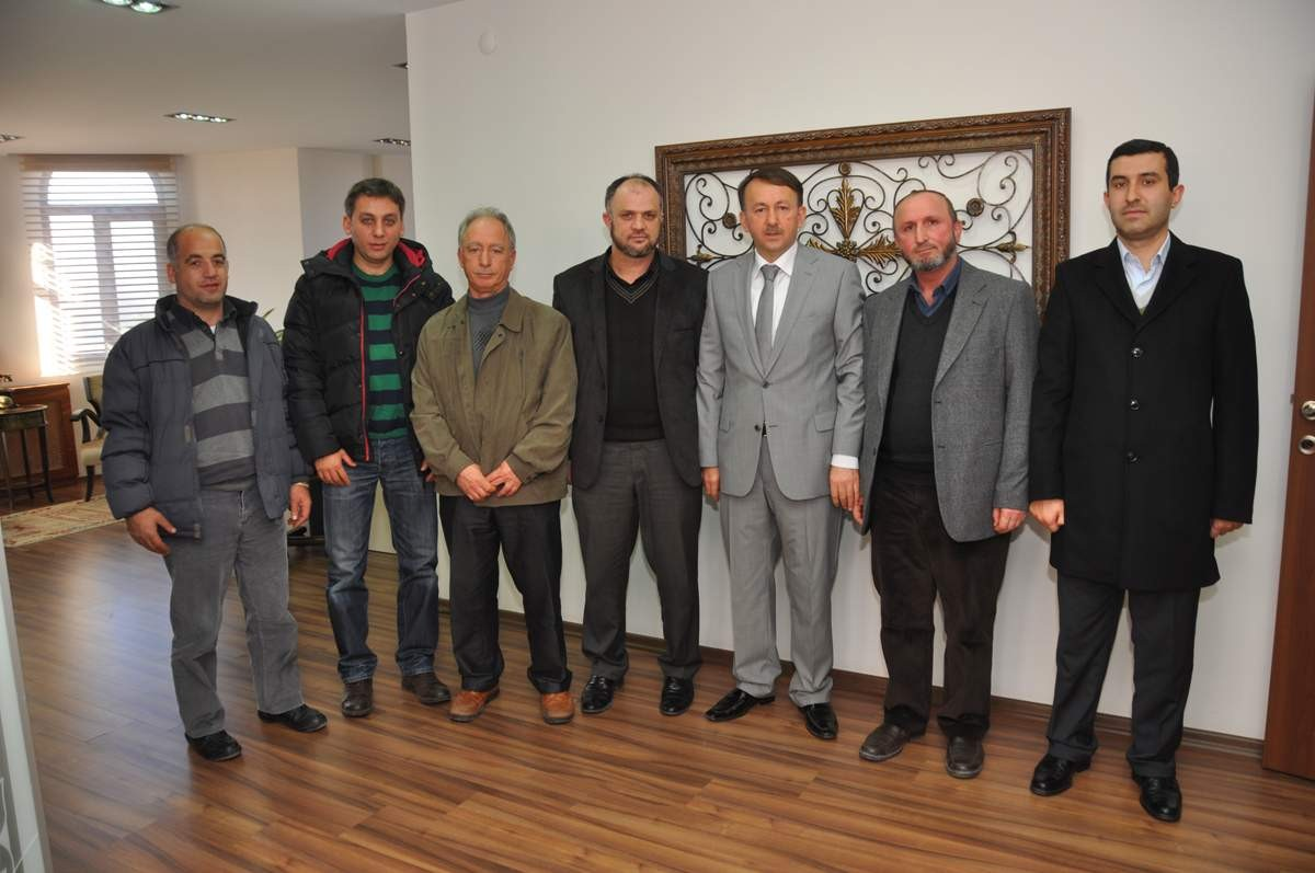 Sumotaş Yönetimi Başkan Karabalık\'ı Ziyaret Etti