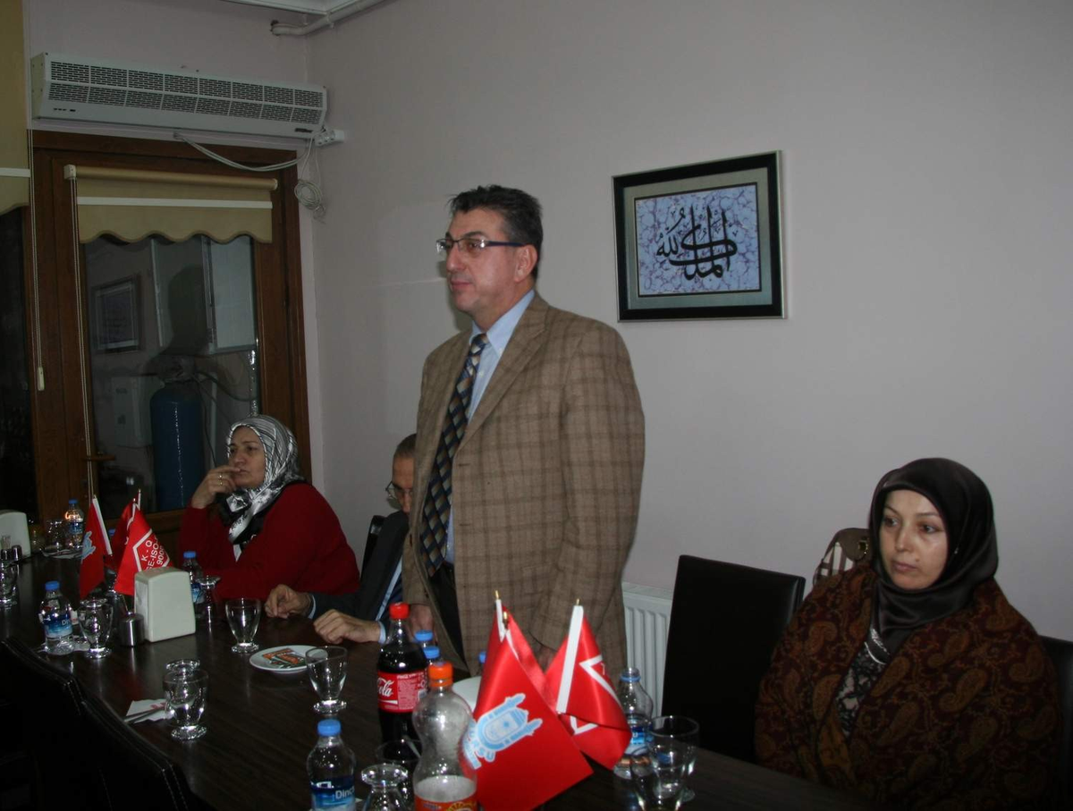 Suriye\'den Kaçan 11 Aileye Gürsu Belediyesi Sahip Çıktı