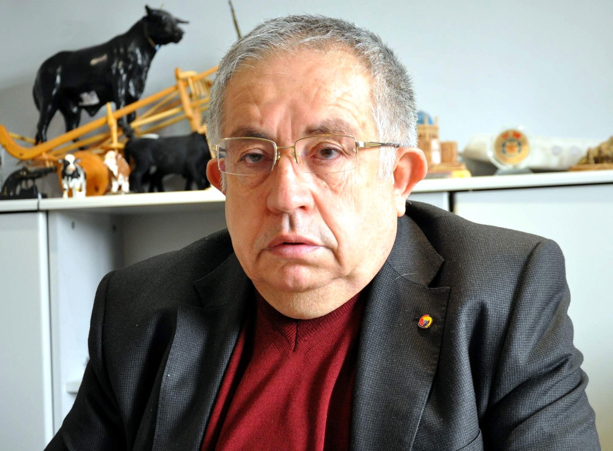 Ünlü\'den, Yeniden Borsa Başkanlığına Yeşil Işık