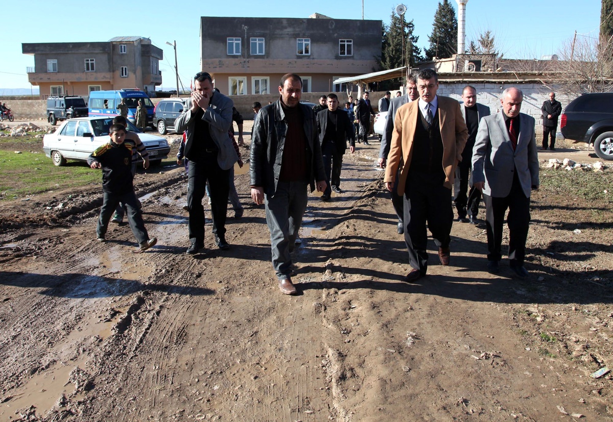 Vali Güvenç, Ulucanlar Köyünde İncelemelerde Bulundu