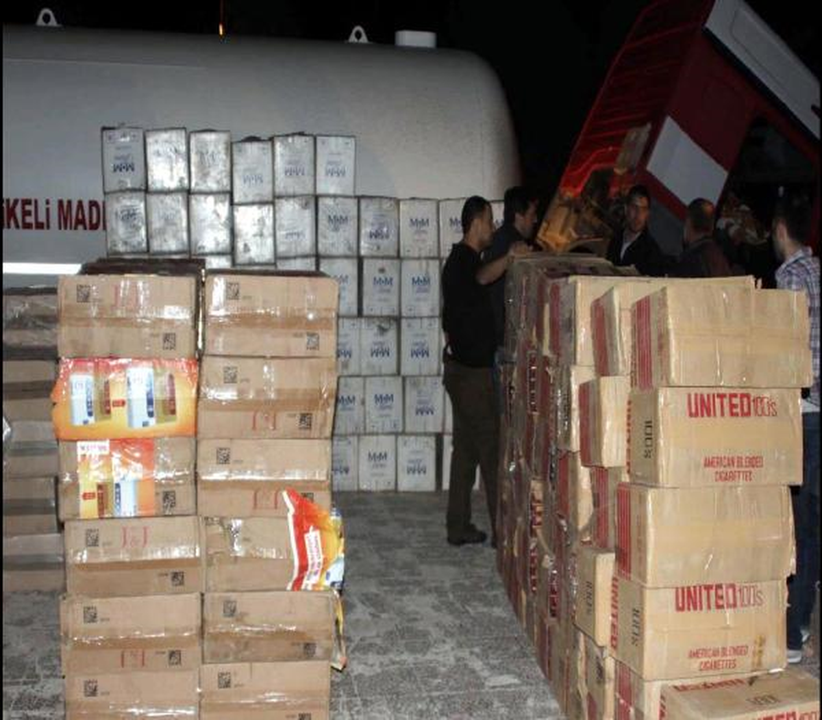 7 İlde Sigara Kaçakçılığı Operasyonu: 62 Gözaltı