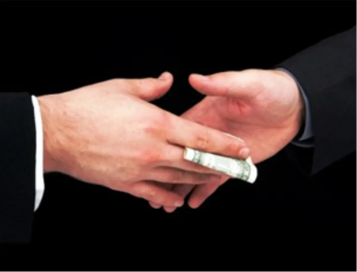 Adapazarı Tapu Müdürlüğünde Rüşvet Operasyonu: 7 Gözaltı