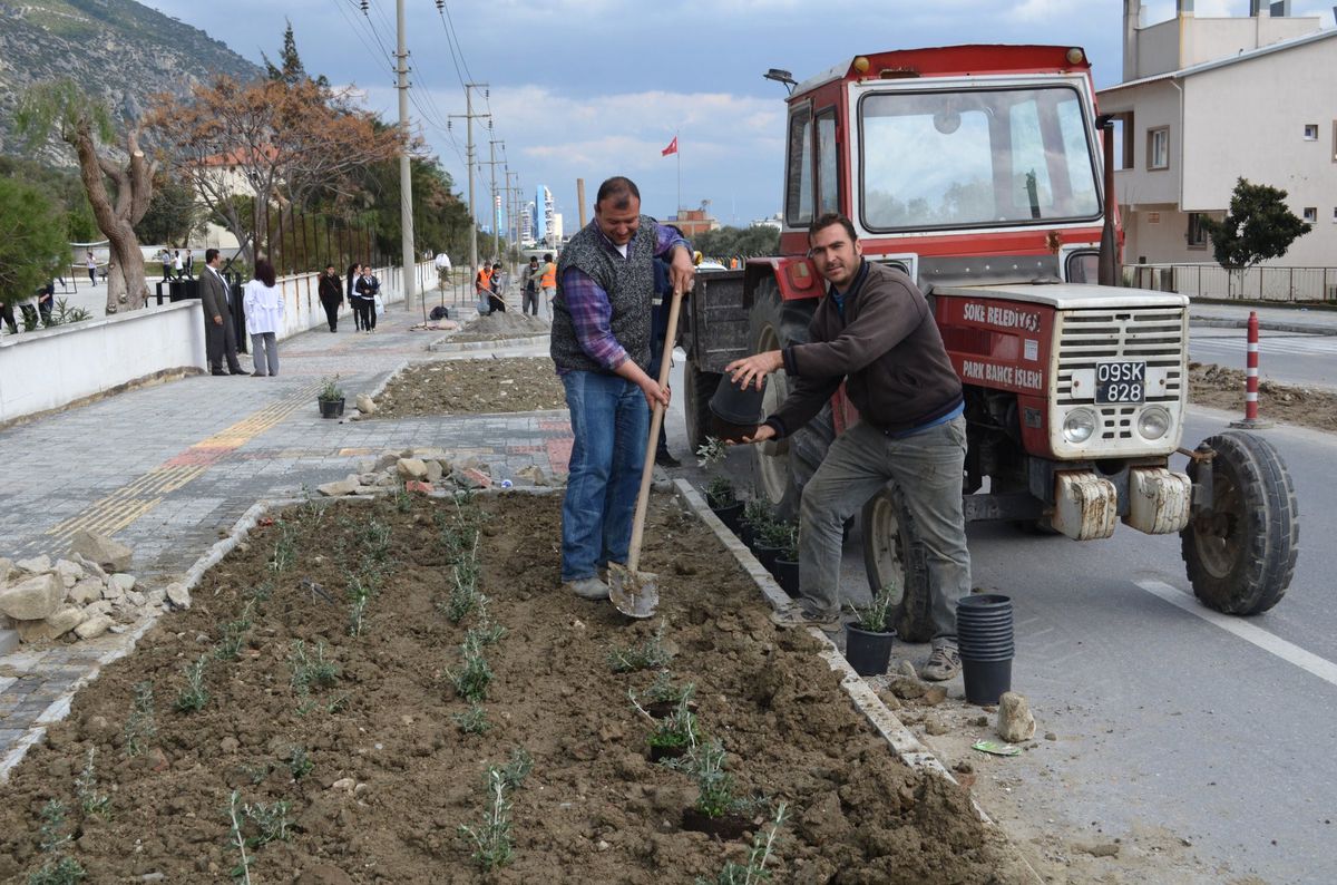 Aydın Caddesi\'nde Çalışmalar Daha da Hız Kazandı