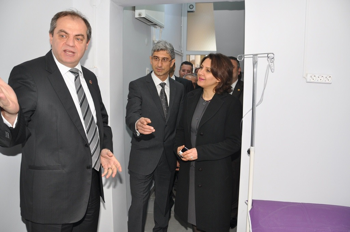 Başkan Dalgıç'tan Sağlık Ocağı Ziyareti