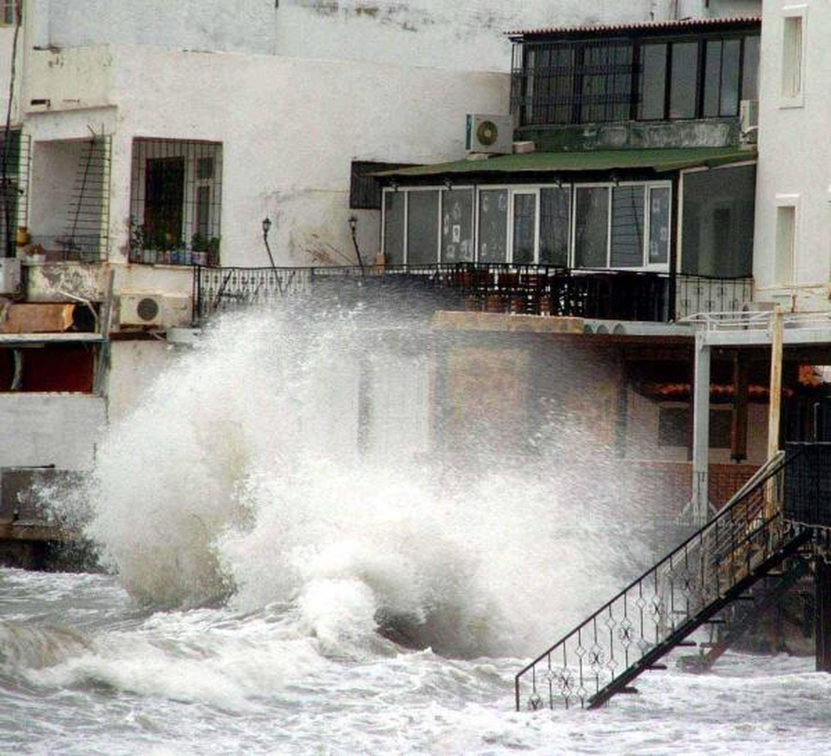Bodrum\'da Lodos Kabusu