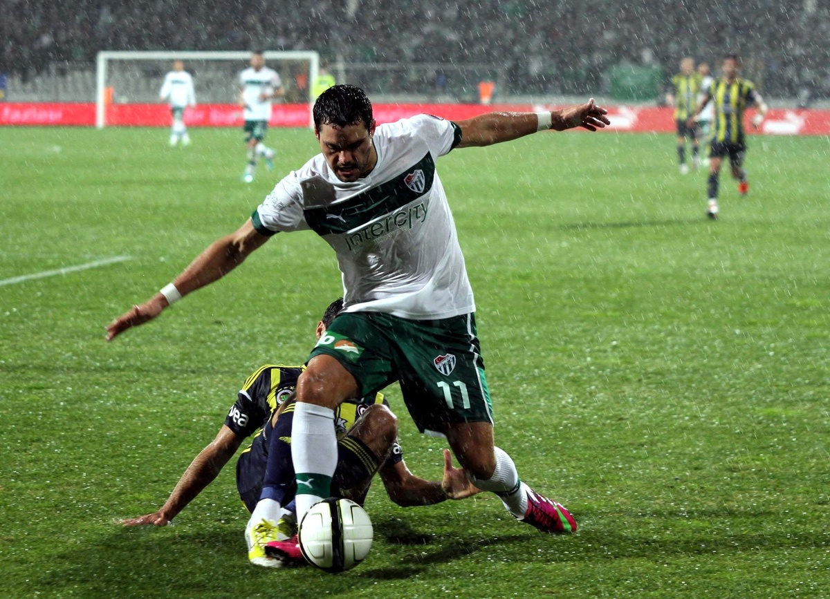 Bursaspor-Fenerbahçe: 2-3