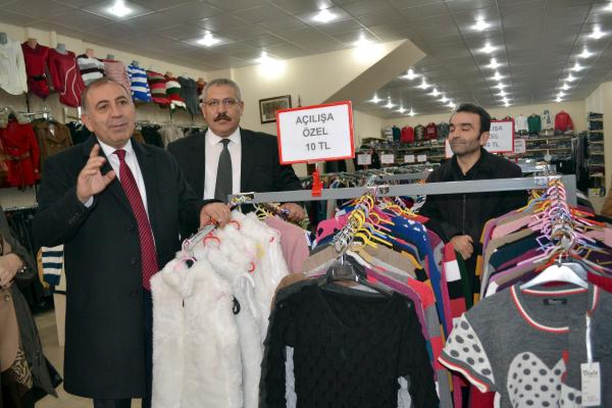 CHP\'li Tekin: 30 Yıldır Bir Göz Ağlarken Bir Göz Gülmez, Yeter Artık