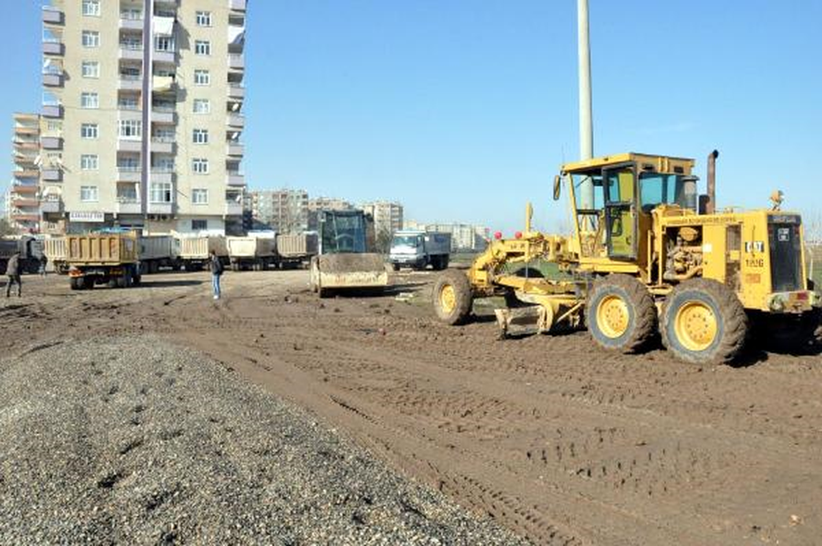 Diyarbakır\'da Cenaze Töreni Hazırlıkları Sürüyor