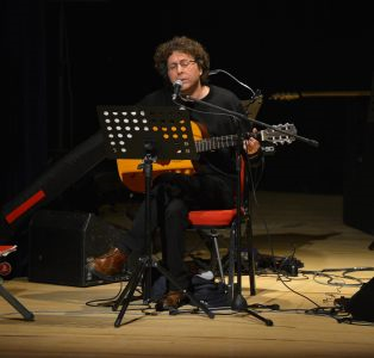 İzmir\'den Nazım\'a Sevgilerle