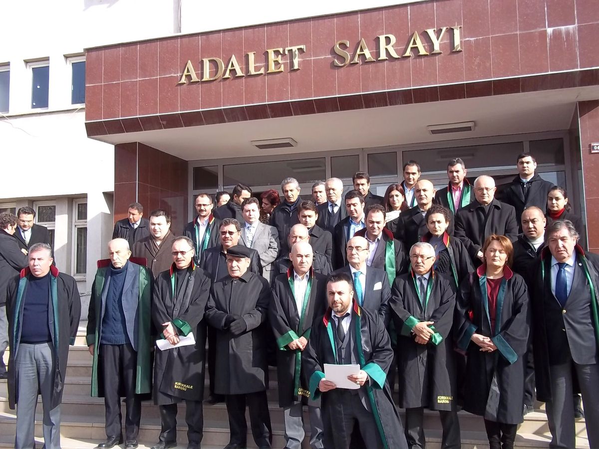 Kırıkkale Barosu Avukata Yapılan Saldırıya Kınadı