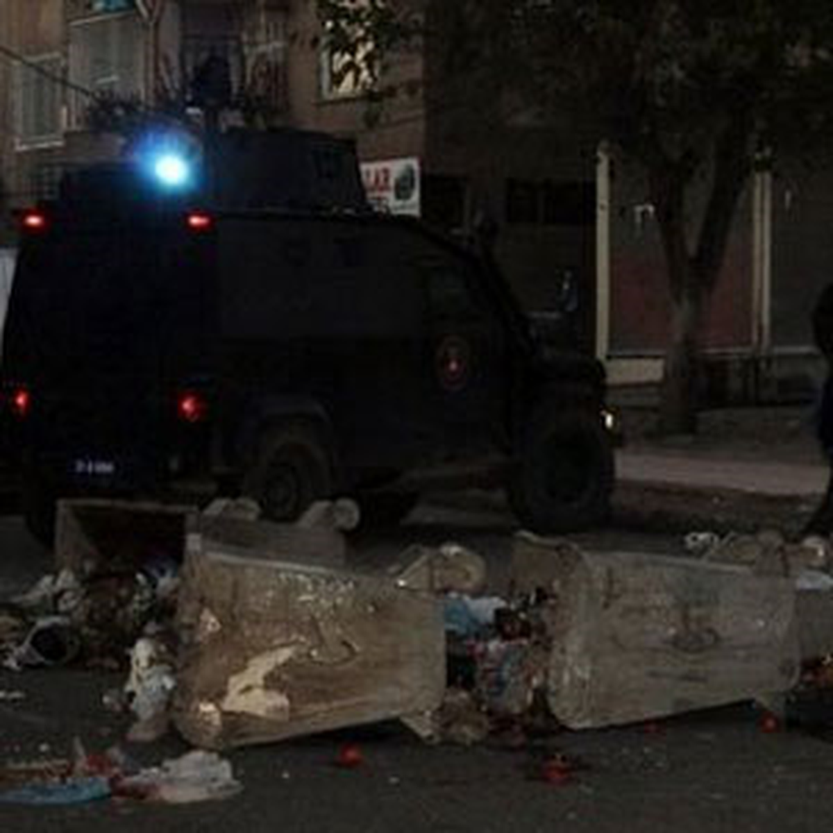 Mardin\'de Polis Aracına Saldırı