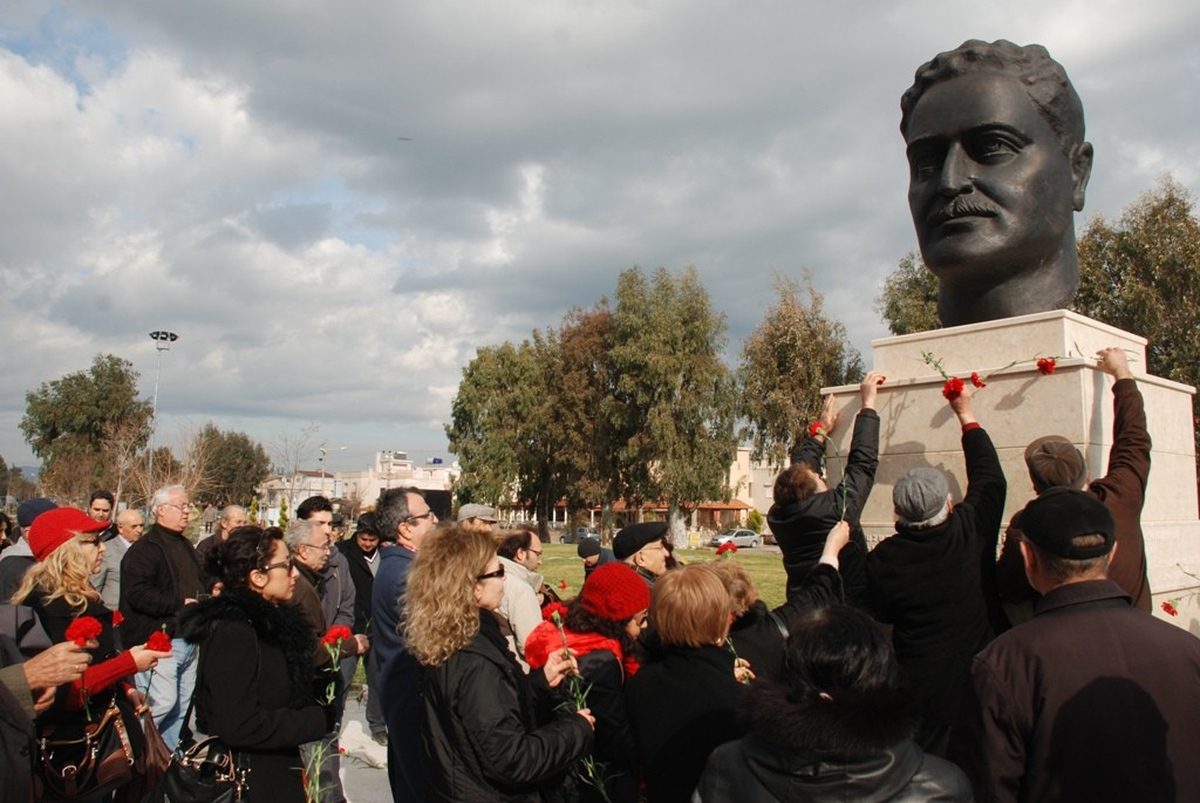 Nazım Hikmet Dikili\'de Anıldı
