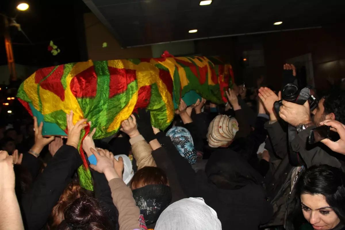 Paris'te PKK'lı 3 Kadının Öldürülmesi