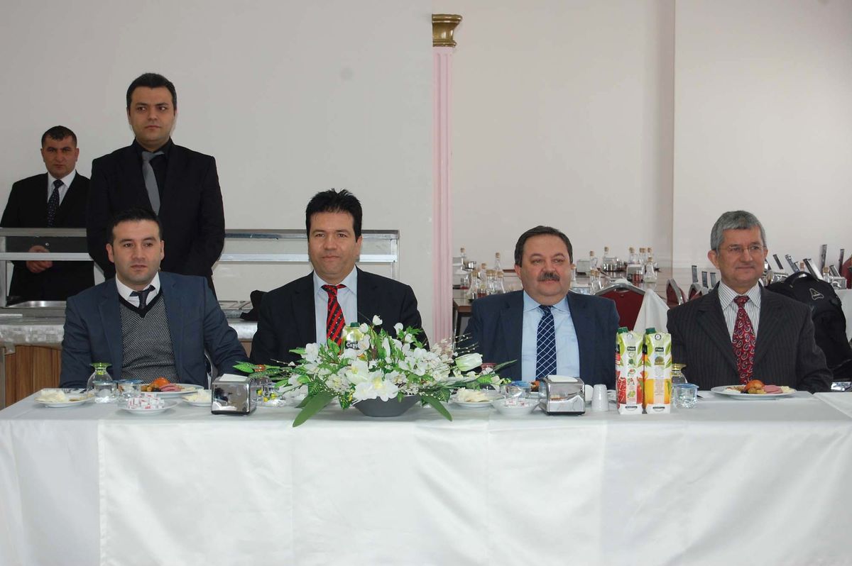 Rektör Doğru\'dan 2012 Yılı Değerlendirmesi