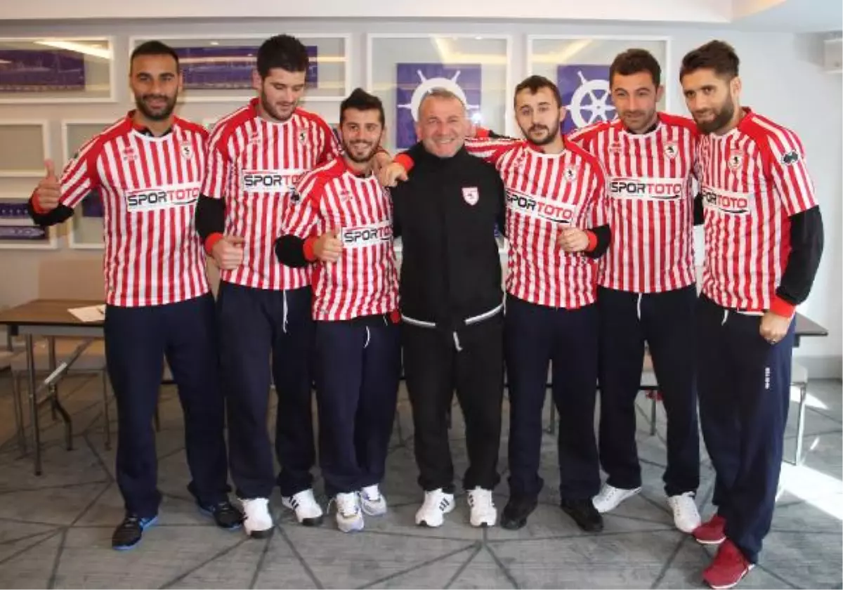 Samsunspor'da İmza Şov