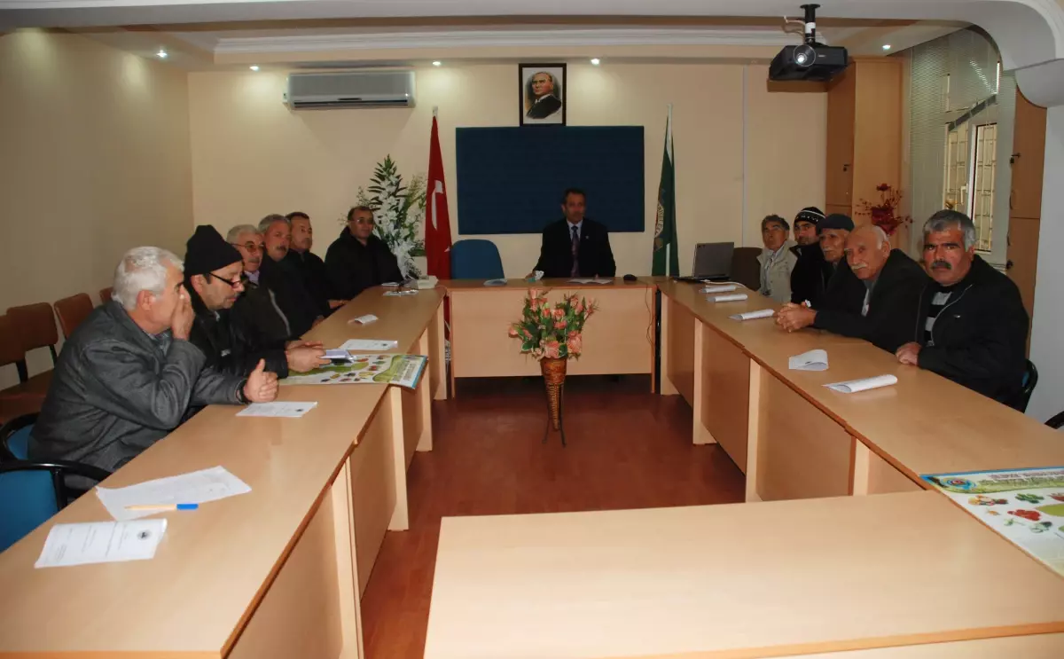 Silifke Ziraat Odası Arıcıları Bilgilendirdi