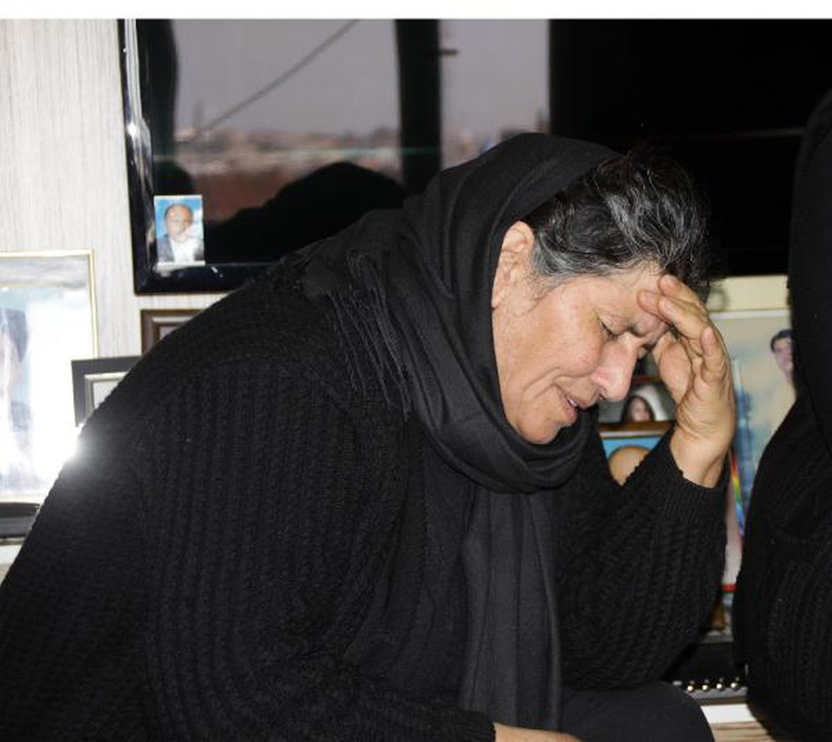 Göz Göre Göre Ölüme İsyan Ettiler