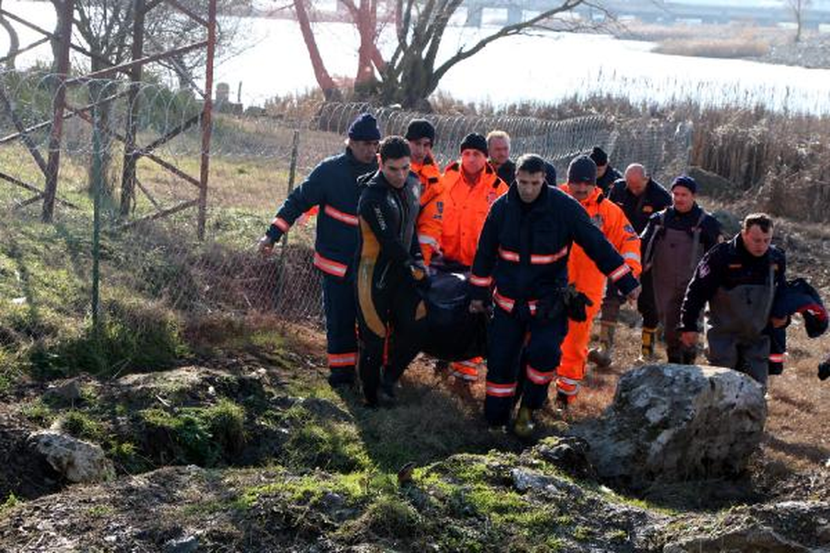 Viyadükten Göle Düşen Suriyeli Gencin Cesedi Bulundu