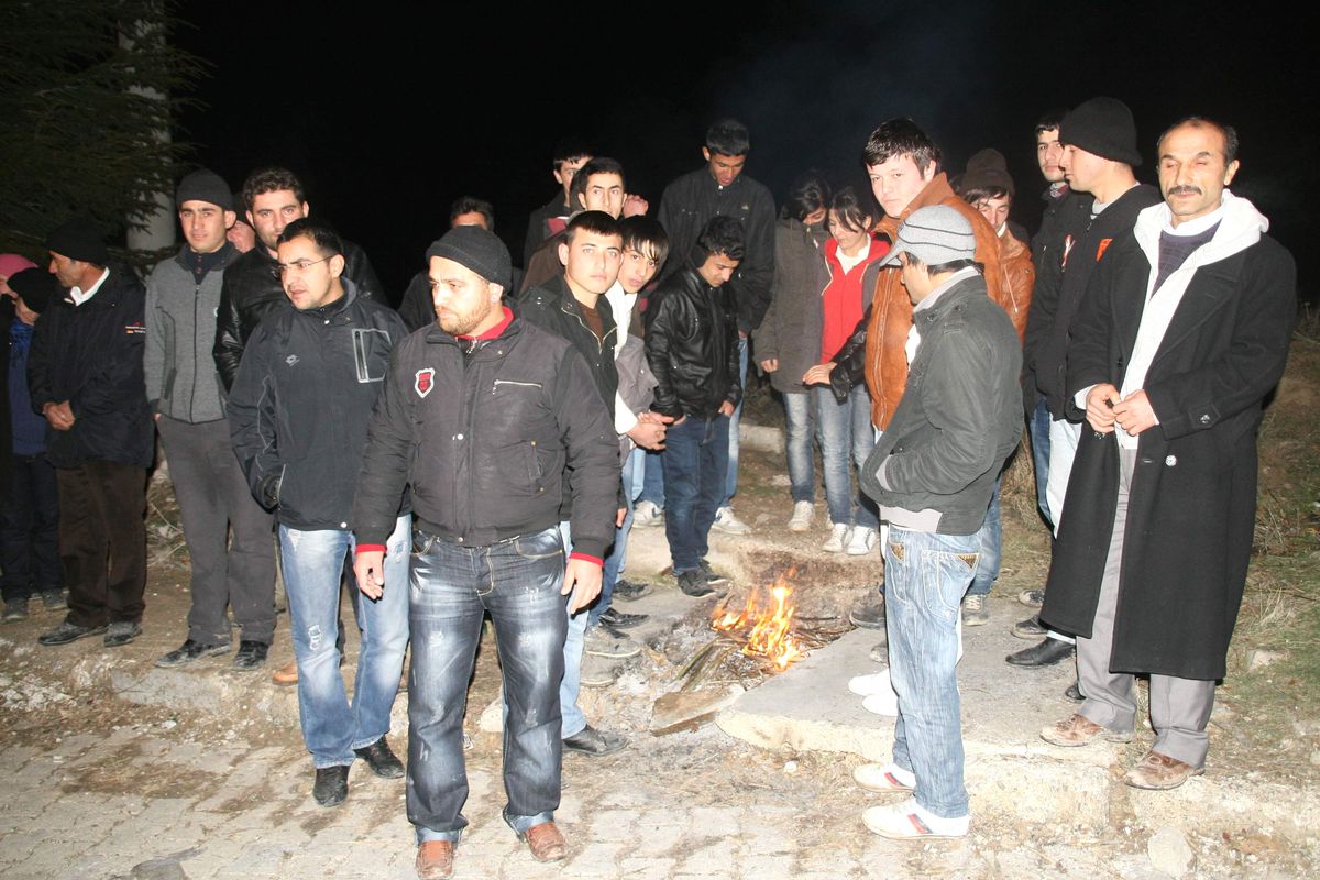 Yozgat\'ta Tekstil İşçilerinden "Maaş ve Sigorta" Eylemi