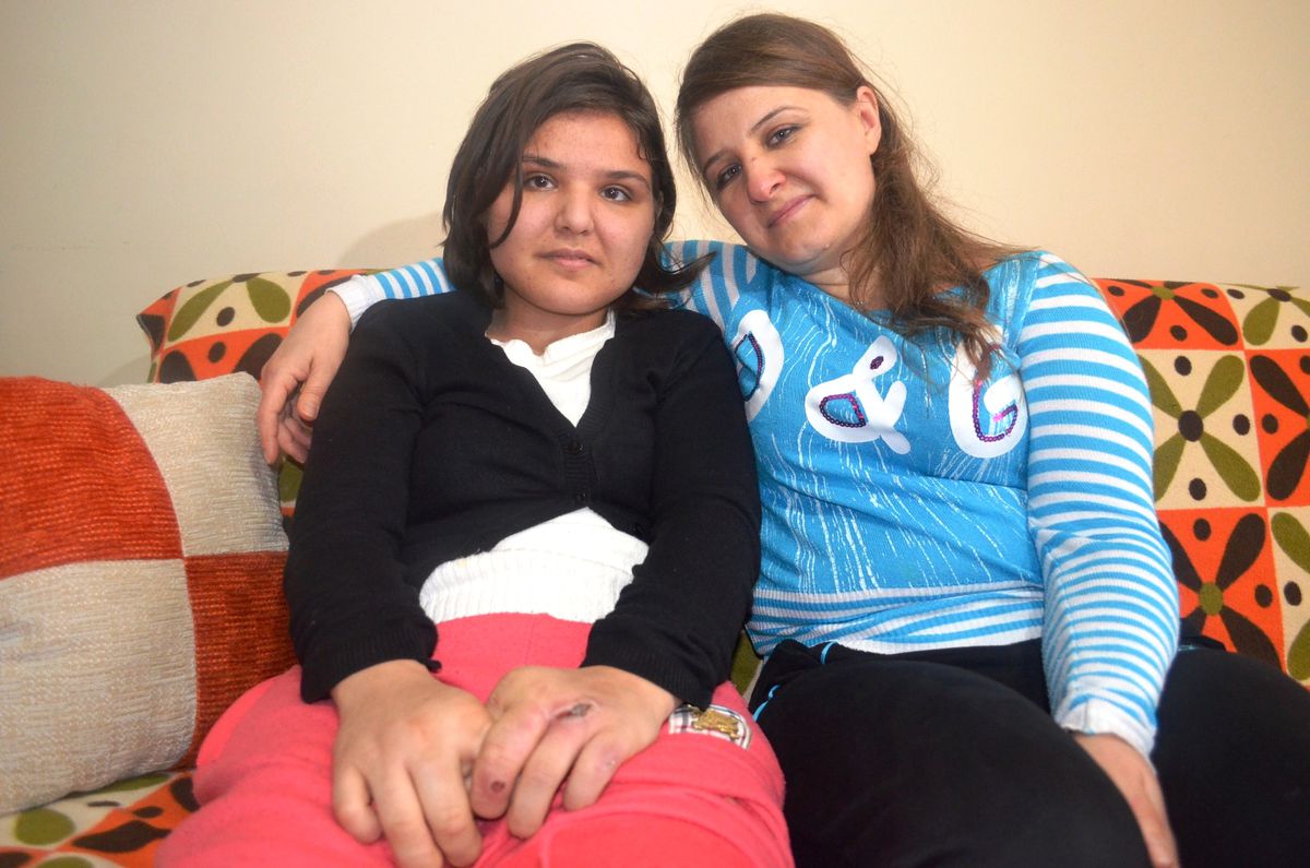 19 Yaşındaki Tuğçe Yardım Bekliyor