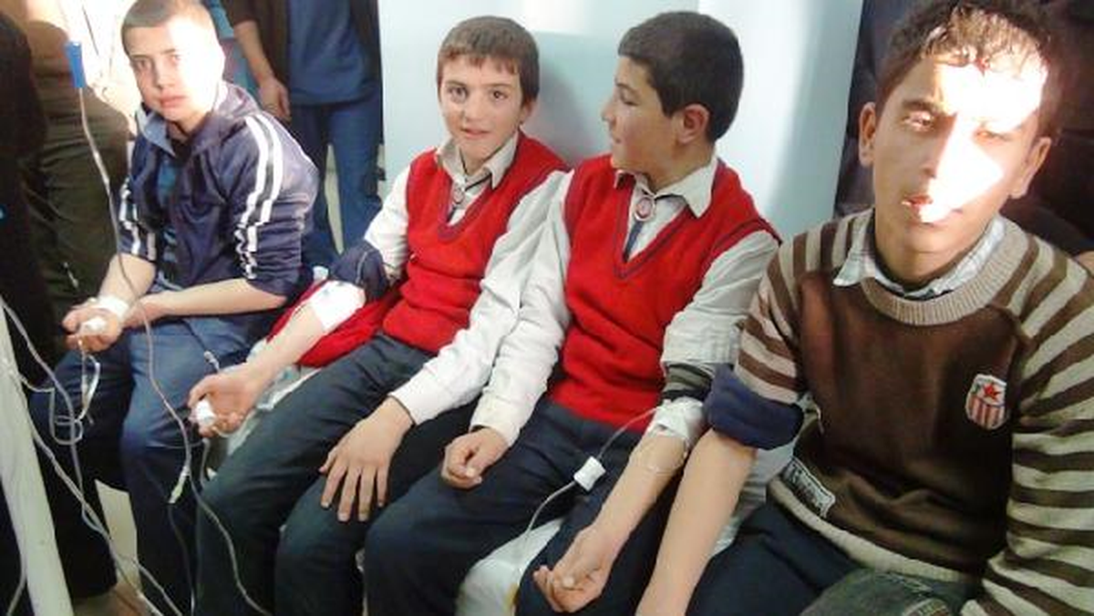 60 Öğrenci Dağıtılan Kumanyadan Zehirlendi