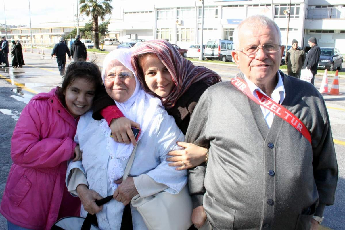 Bandırma\'dan Kutsal Topraklara Uğurlandılar